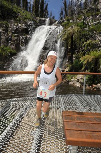 Janette running Marysville Marathon (42km) in Australia 2010